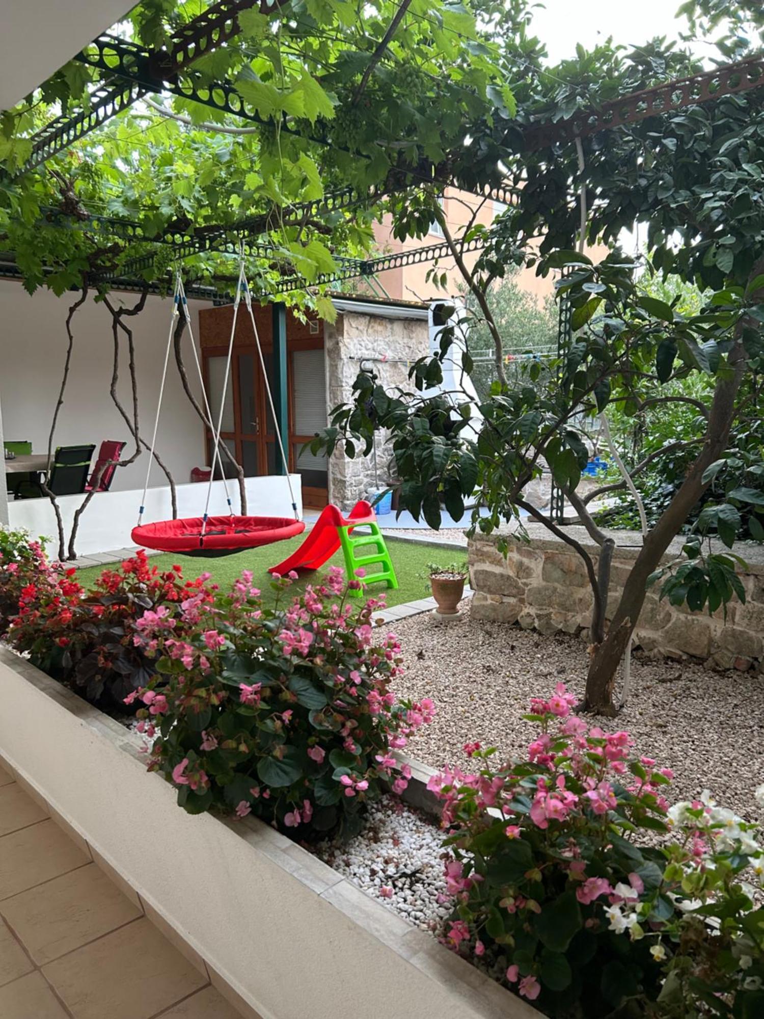 Apartment Srima Ngoại thất bức ảnh